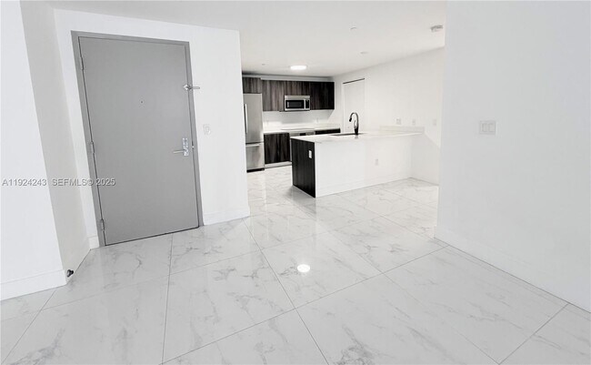 Building Photo - 488 NE 18th St