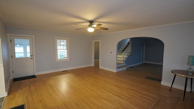 Building Photo - 6551 Abbott Rd