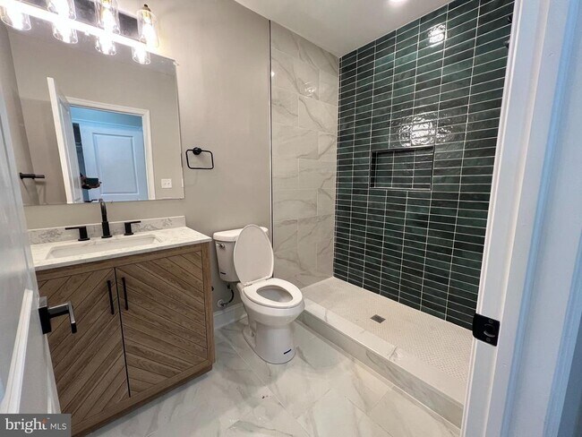 Building Photo - 717 N Collington Ave