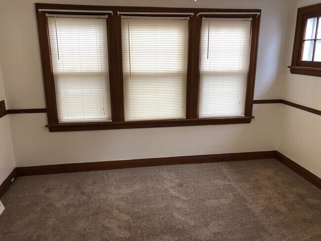 Building Photo - Boardman 2 Bedroom Cape For Rent