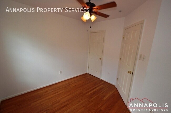 Building Photo - 1016 Meandering Way