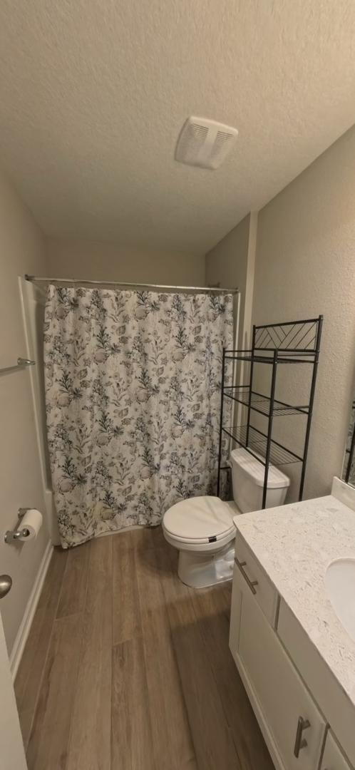 Building Photo - 70409 Winding River Dr