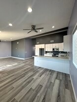 Building Photo - 7333 Jimson Ave