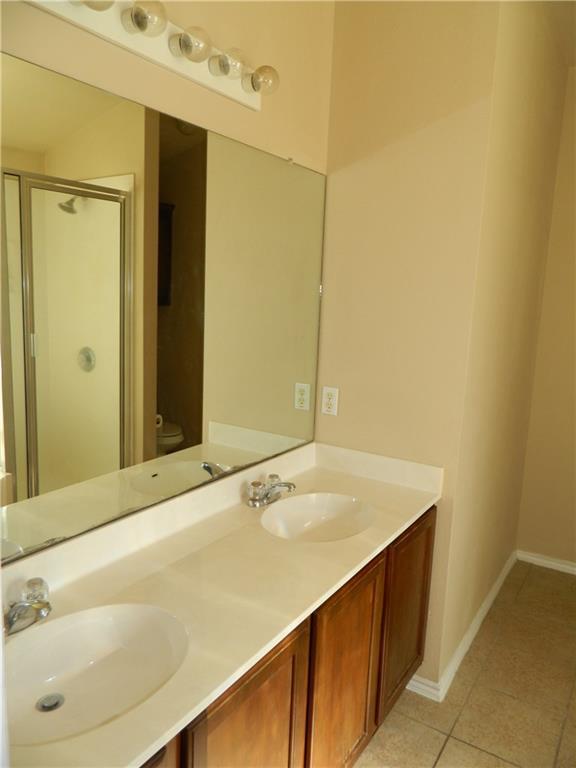 Building Photo - 3149 Henderson Path