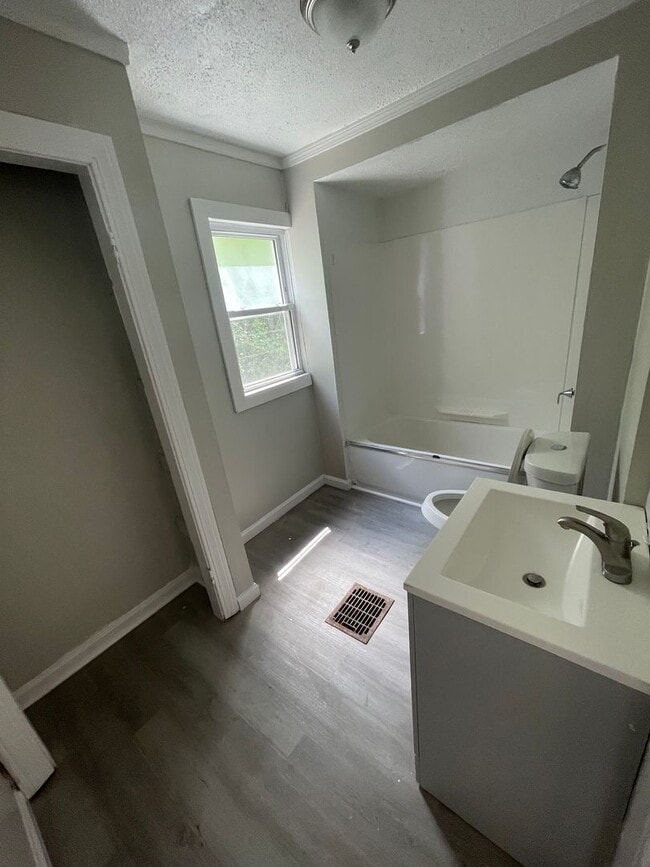 Building Photo - SECTION 8 and EDEN Accepted! Spacious, Newly Renovated 4-Bedroom Home!!