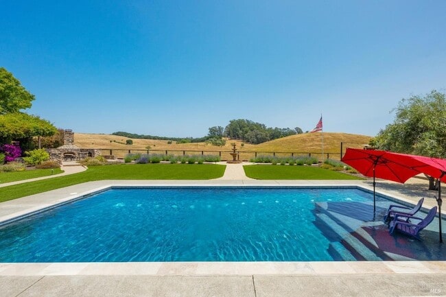 Building Photo - 1051 Stonebridge Dr