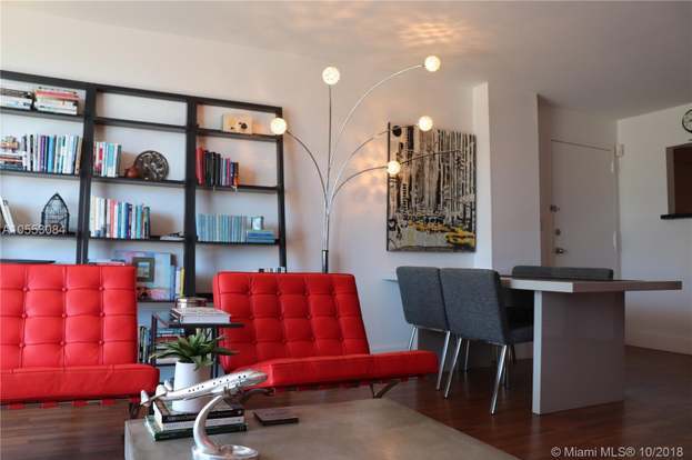 Building Photo - 6801 Indian Creek Dr