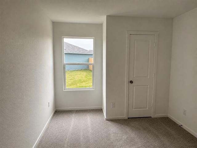 Building Photo - 427 Bower Dr