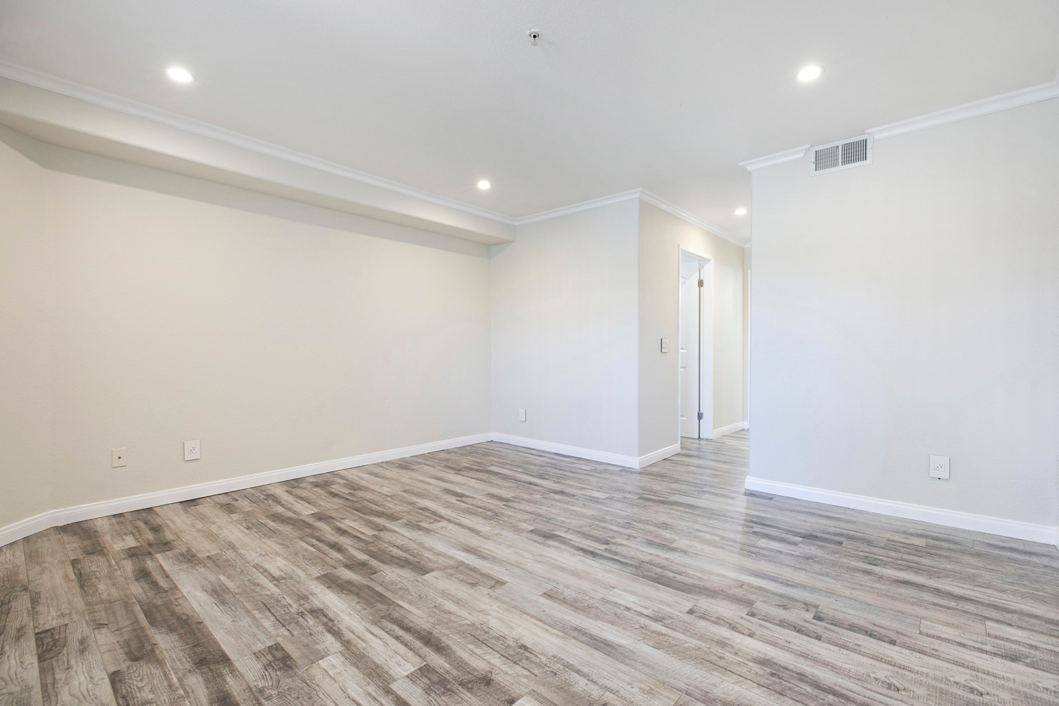 Building Photo - 15114 Sherman Way