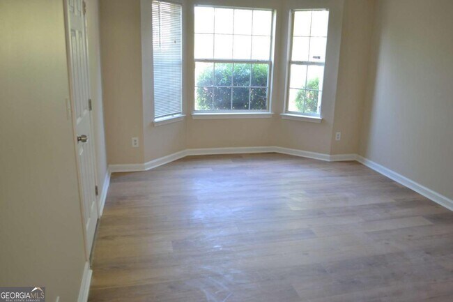 Building Photo - 6157 Red Top Loop