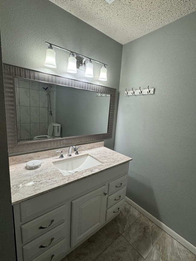 Building Photo - Southside-Duplex-Includes Water & Trash