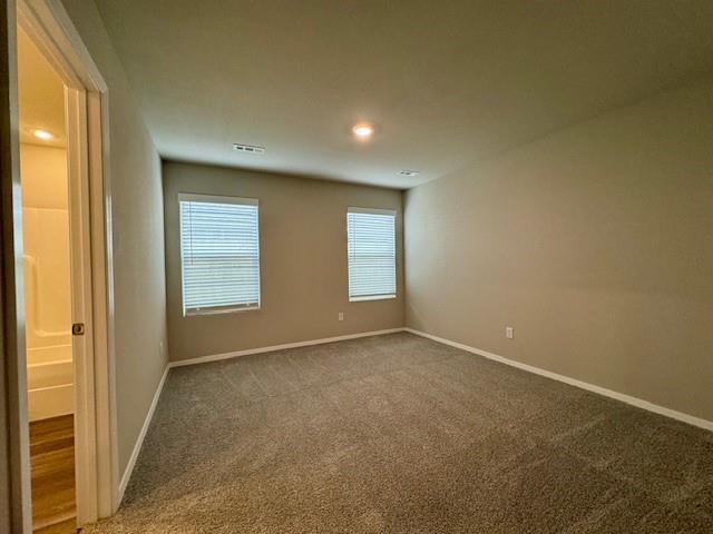 Building Photo - 2440 N Raven Ln