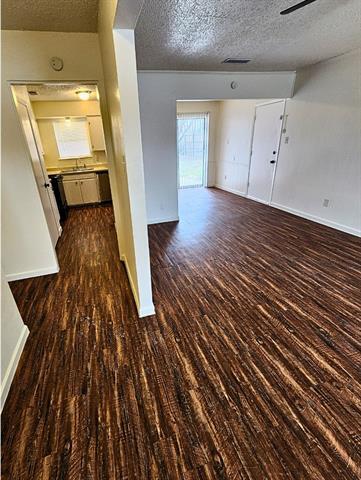 Building Photo - 3022 Kyle Rd