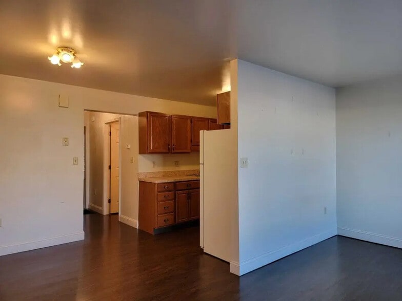 Building Photo - 1543 Lincoln Heights Ave