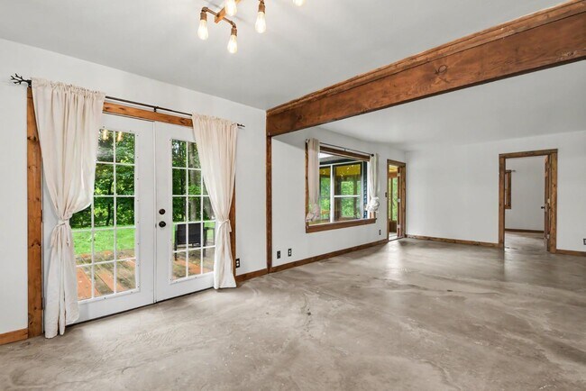 Building Photo - 7204 Thornapple River Ct SE