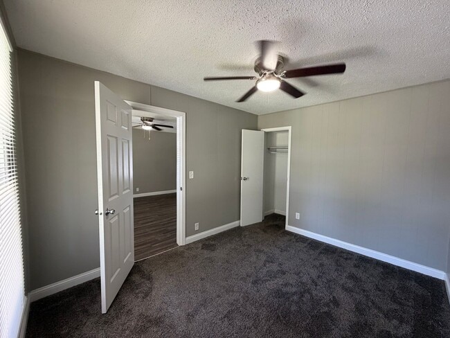 Building Photo - Charming Remodeled 2-Bedroom Home