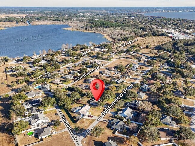 Building Photo - 14309 Golden View Dr