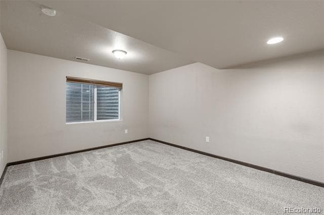 Building Photo - 2556 Hannah Ridge Dr