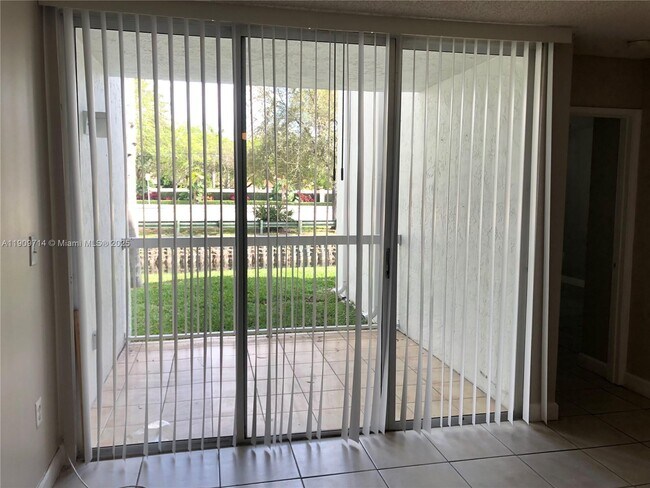 Building Photo - 4637 NW 97th Ct