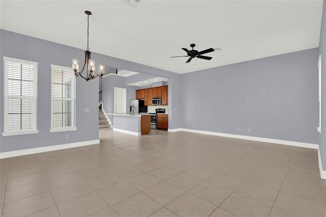 Building Photo - 14137 Walcott Avenue
