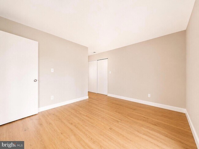Building Photo - 11150 Beaver Trail Ct