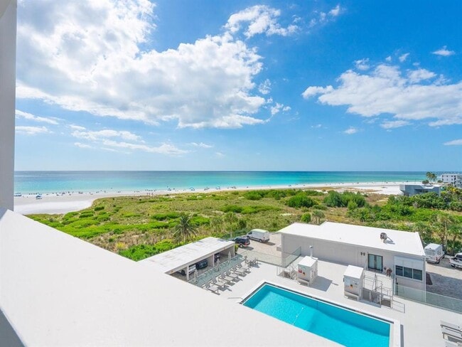 Building Photo - 5400 Ocean Blvd