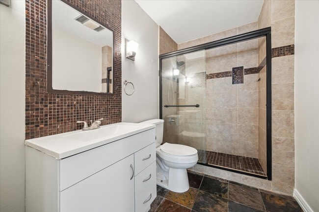 Building Photo - 2277 S Kirkwood Rd