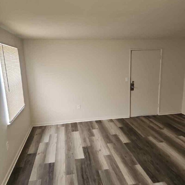 Building Photo - 3517 Georgetown Pl