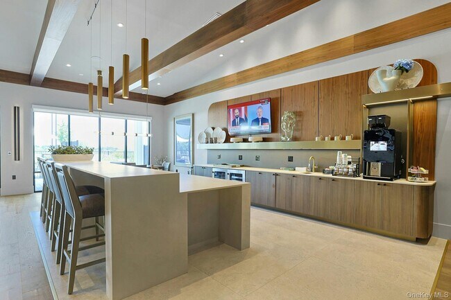 Building Photo - 2308 Lucy Ct