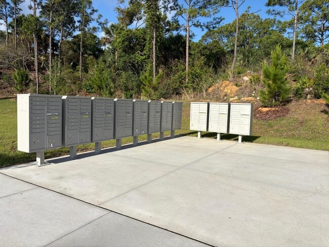 Building Photo - 5025 Quarryside Dr