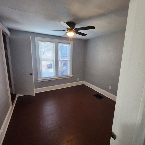 Building Photo - 1336 Sullivant Ave