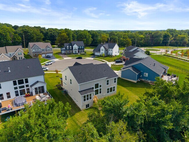 Building Photo - 132 Littondale Dr