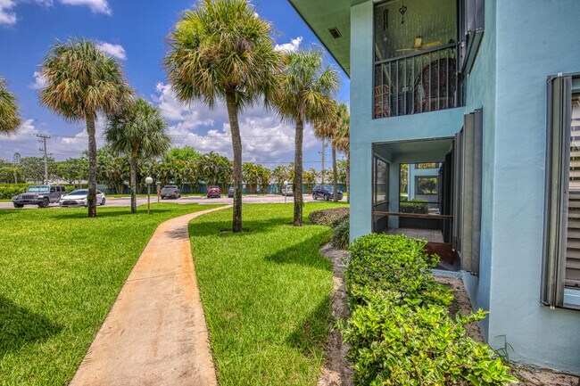 Building Photo - 950 S Kanner Hwy