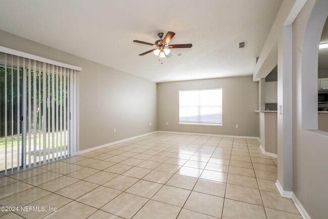 Building Photo - 9135 Shindler Crossing Dr