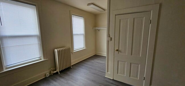 Building Photo - 1117 S 8th St