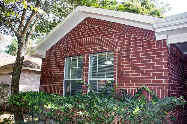 Building Photo - 111 N Misty Dawn Dr