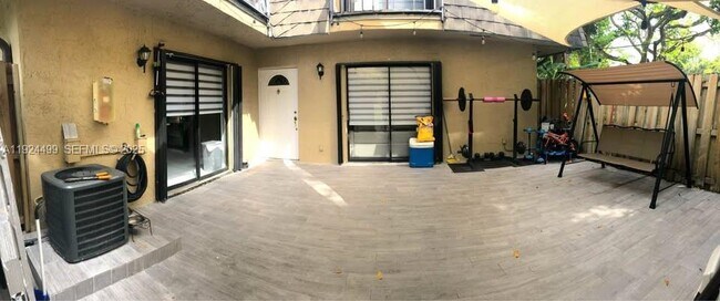 Building Photo - 13993 SW 94th Cir Ln