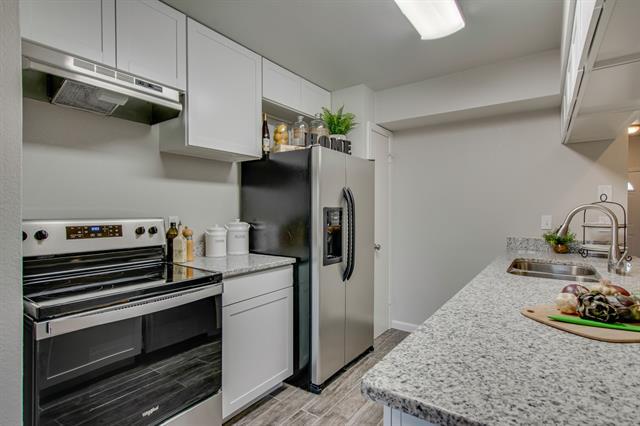 Building Photo - 224 Samuel Blvd