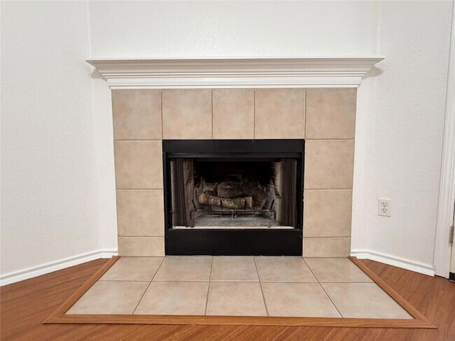 Building Photo - 9403 Brandts Wood St