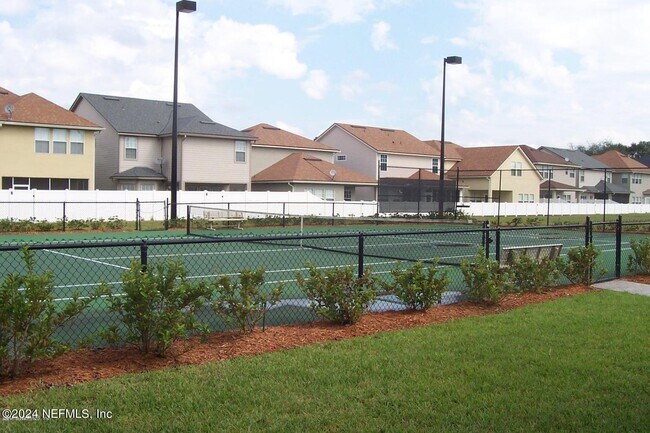 Building Photo - 12212 Angleterre Dr