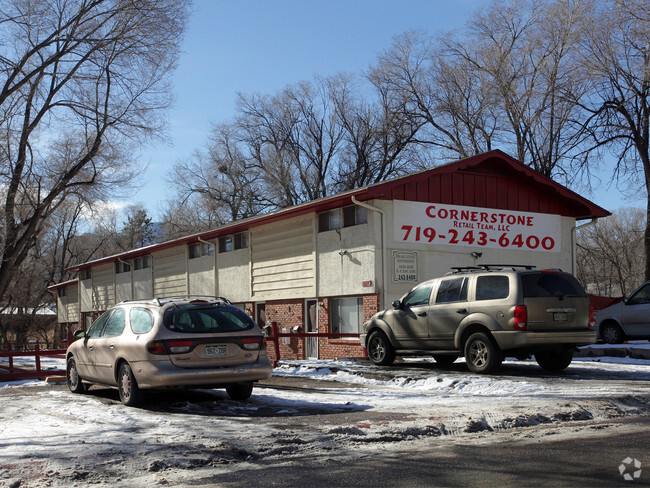 Primary Photo - Drakestone Apartments