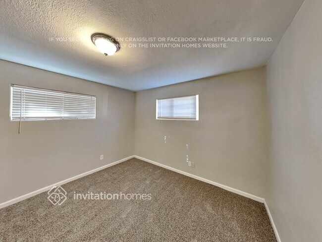 Building Photo - 772 Victor St