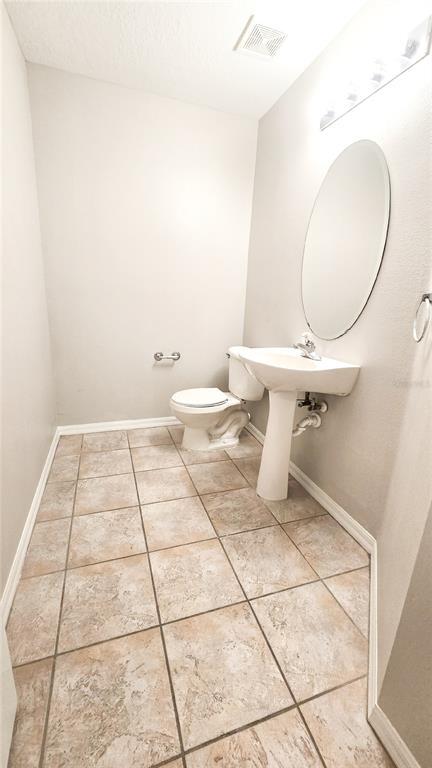 Building Photo - 6955 Lake Eaglebrooke Dr