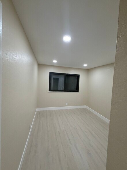 Building Photo - 3579 Haig St