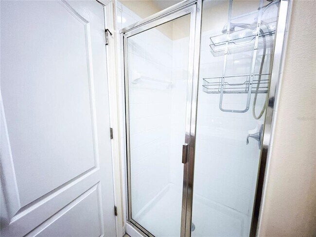 Building Photo - 4027 Winding Vine Dr
