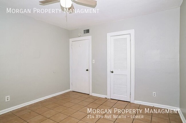 Building Photo - 214 8th Ave N