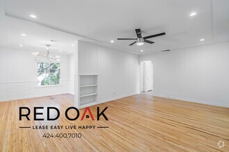 Building Photo - ~1 Month FREE~ Incredible Two Bedroom Feat...