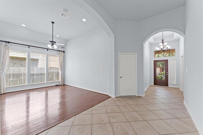 Building Photo - 5230 Pebble Bluff Ln