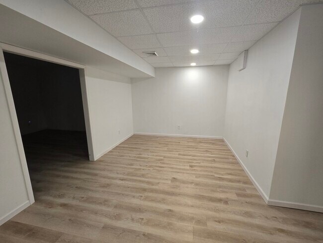 Building Photo - 1117 N Concord Rd