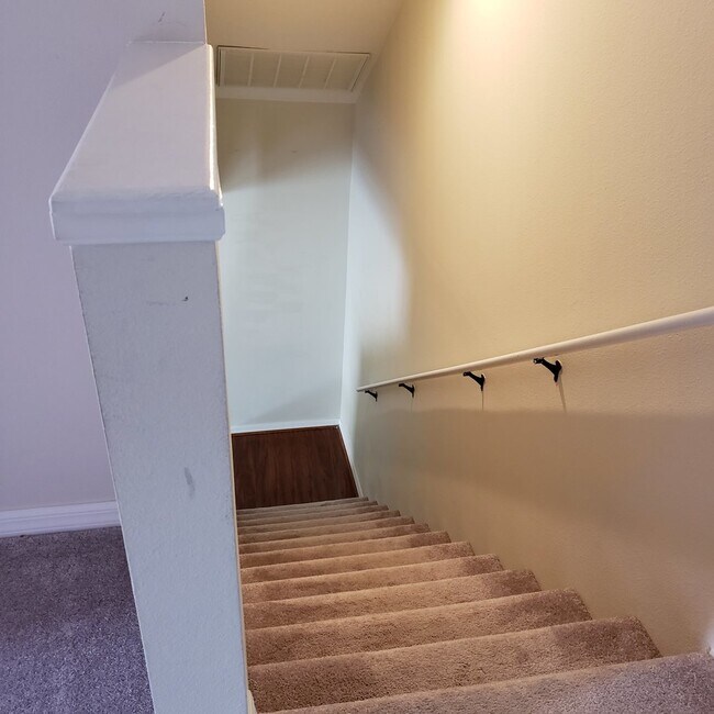 Building Photo - 5853 Wrenwater Dr